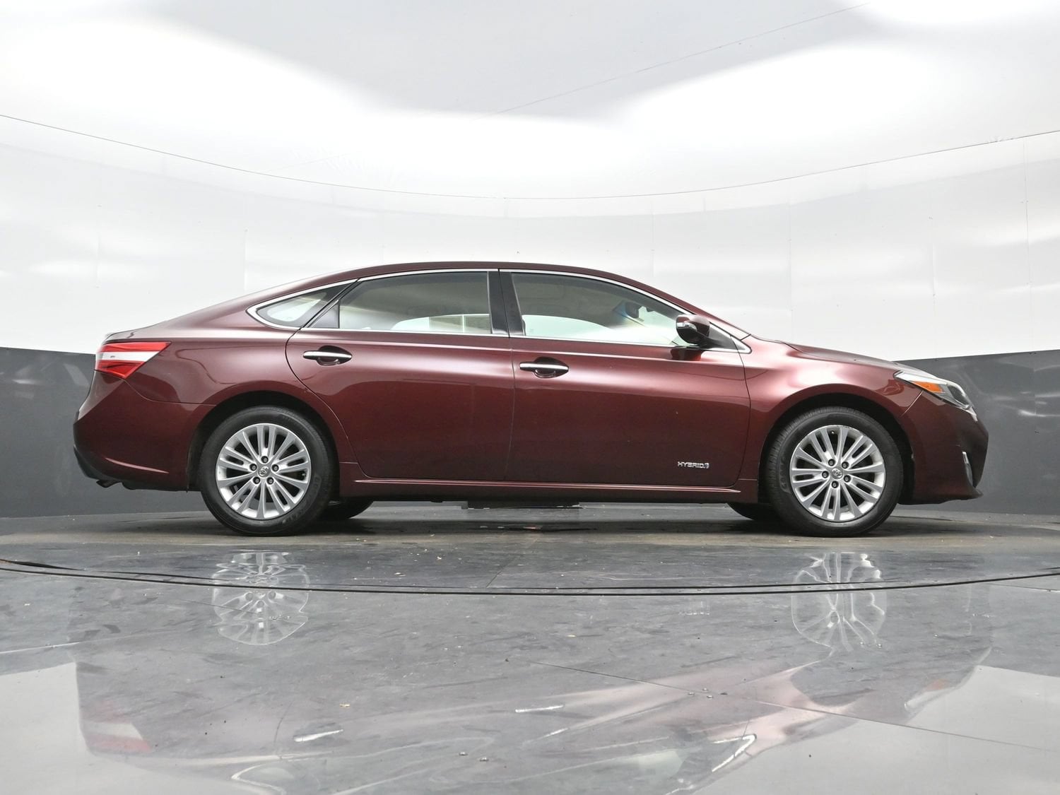 2014 Toyota Avalon Limited Hybrid - Photo 31