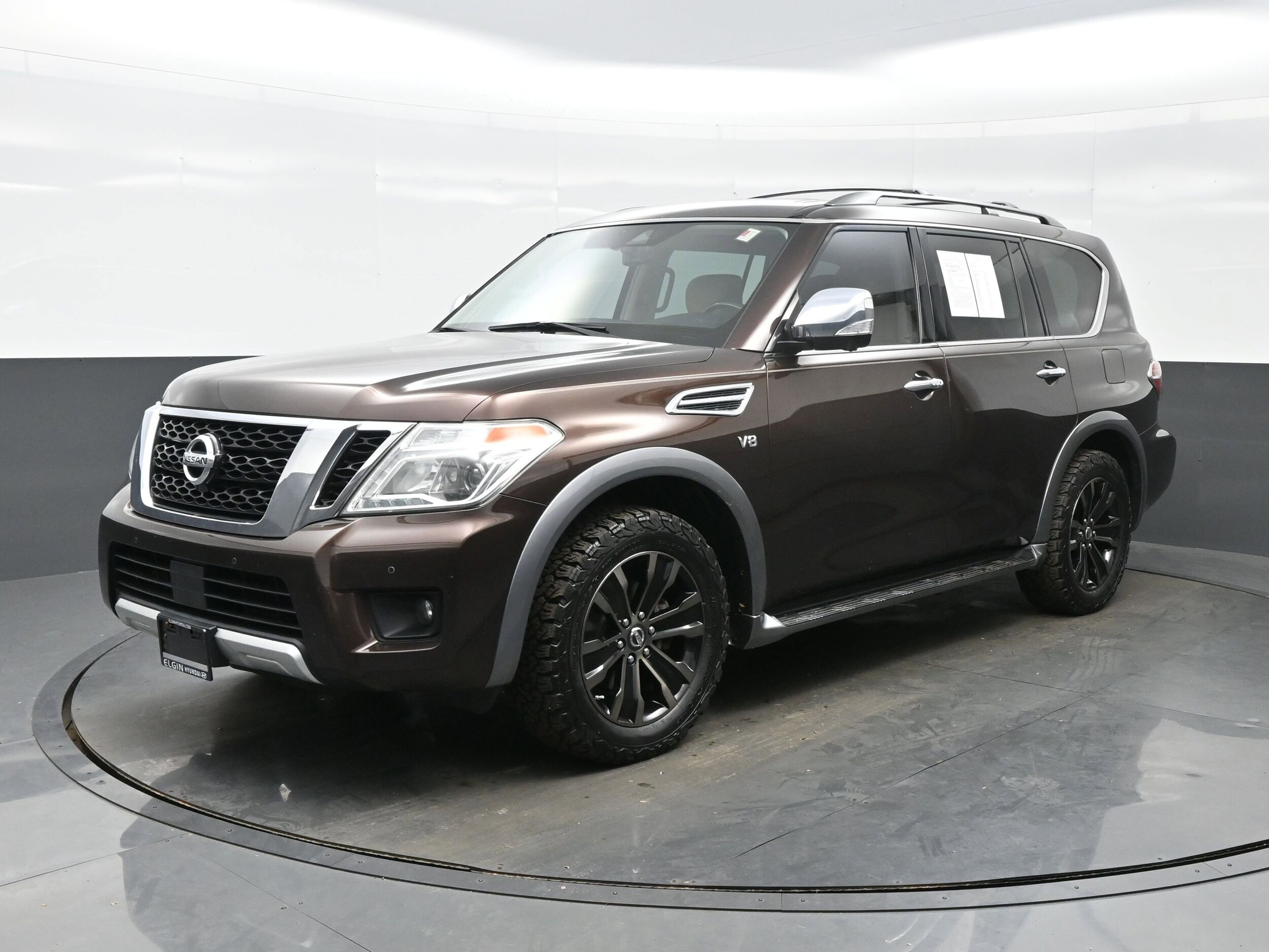 2018 Nissan Armada Platinum photo 2