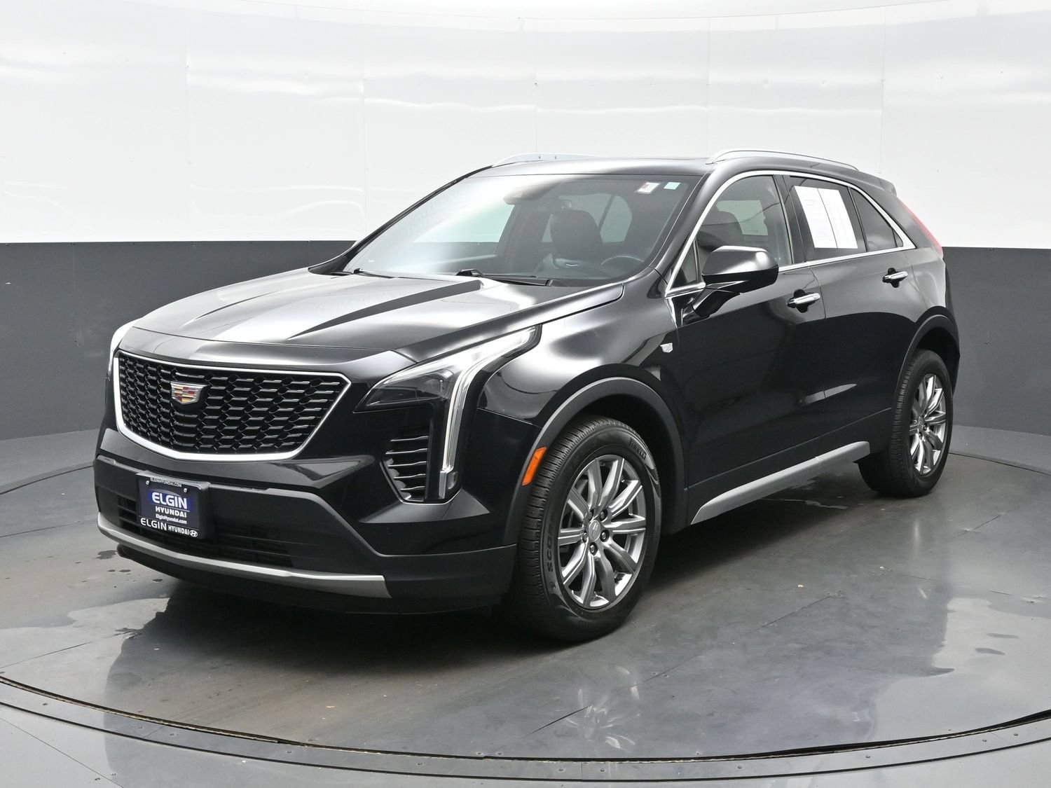 Used 2020 Cadillac XT4 Premium Luxury with VIN 1GYFZDR48LF142248 for sale in Bartlett, IL