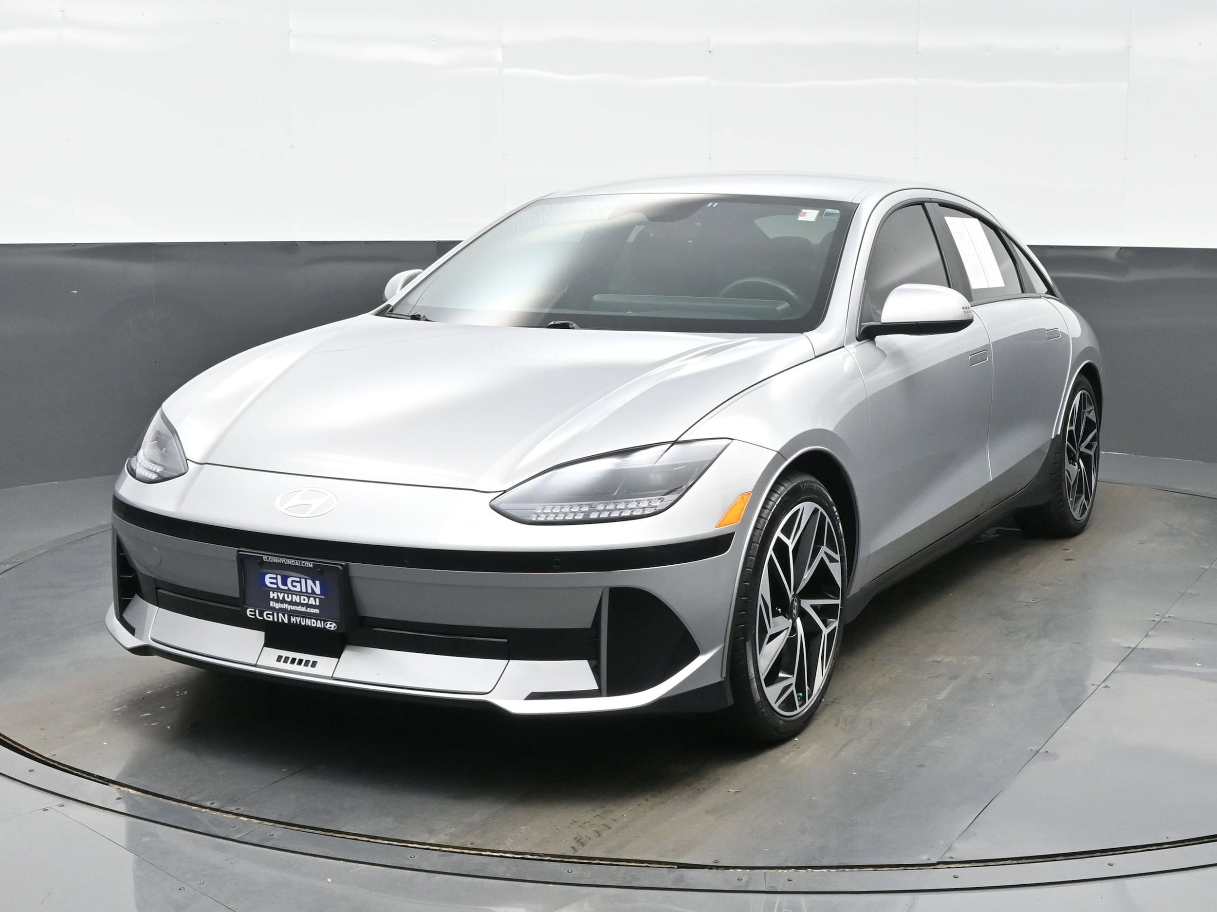 2024 Hyundai IONIQ 6 SEL