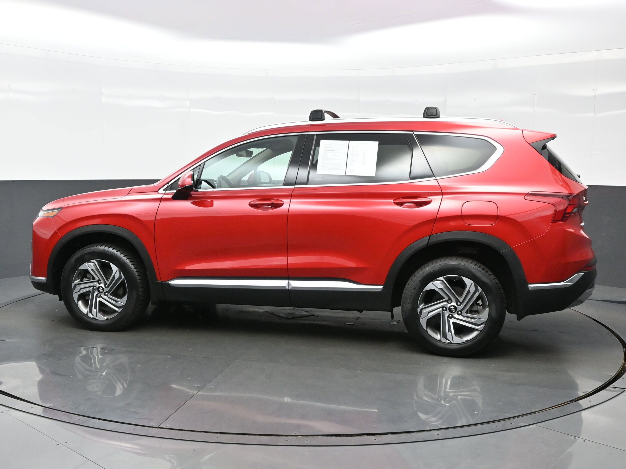 2022 Hyundai Santa Fe SEL photo 3