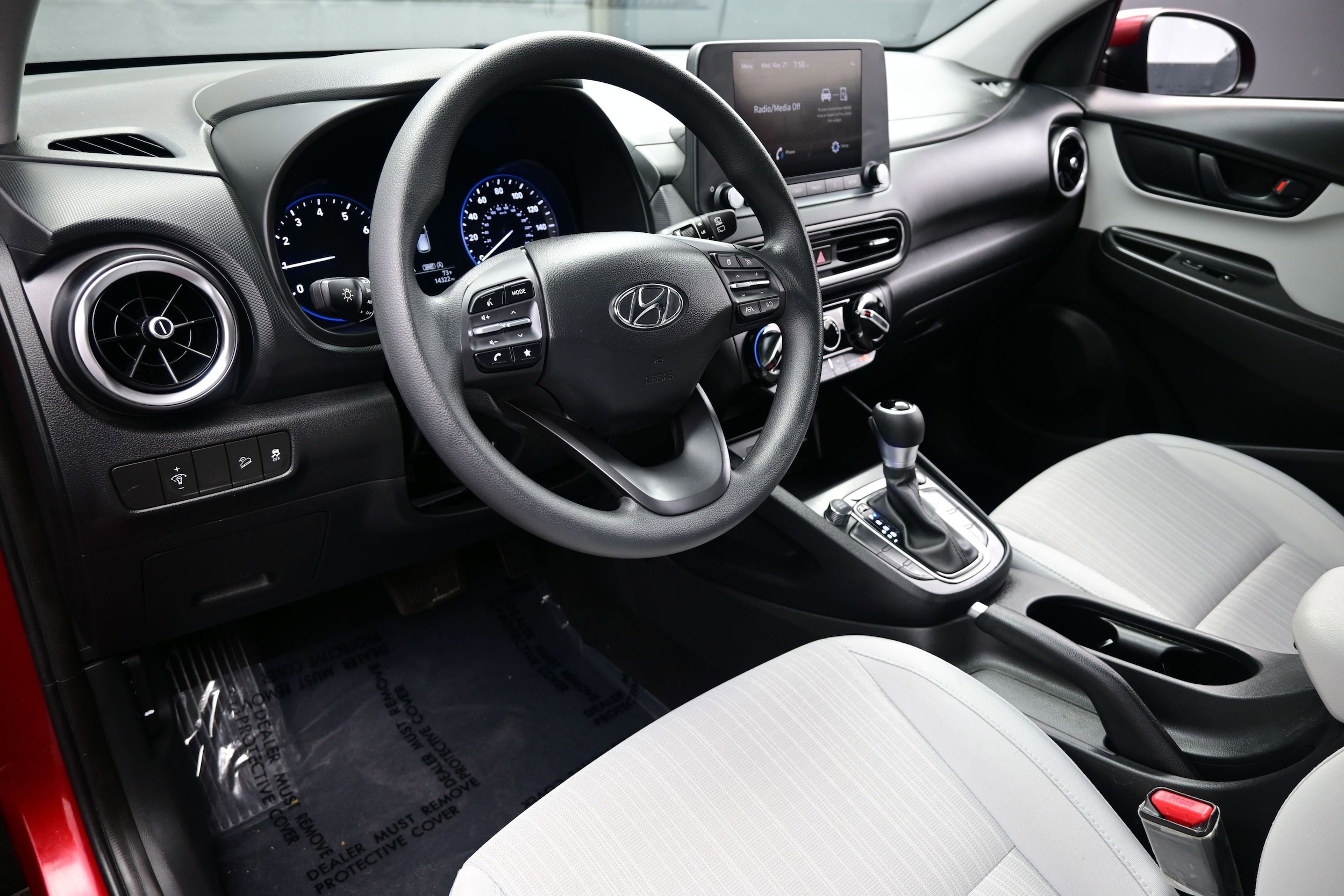 2023 Hyundai Kona SEL - Photo 12