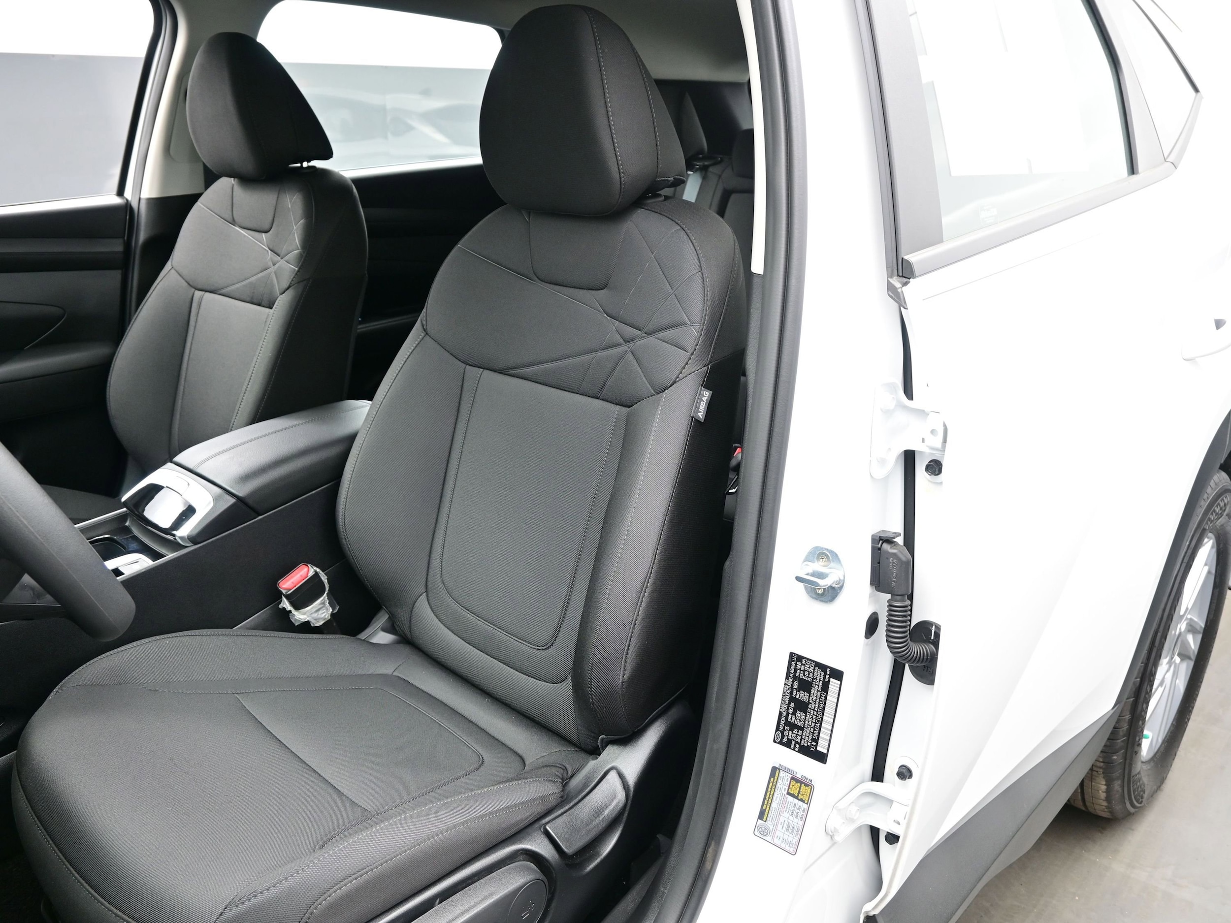 2026 Hyundai Tucson SE - Photo 11