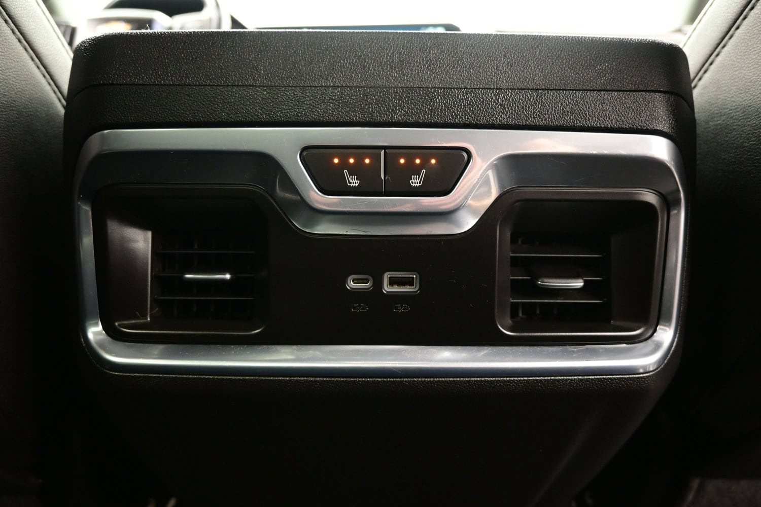 2022 Chevrolet Silverado 1500 LTZ - Photo 17