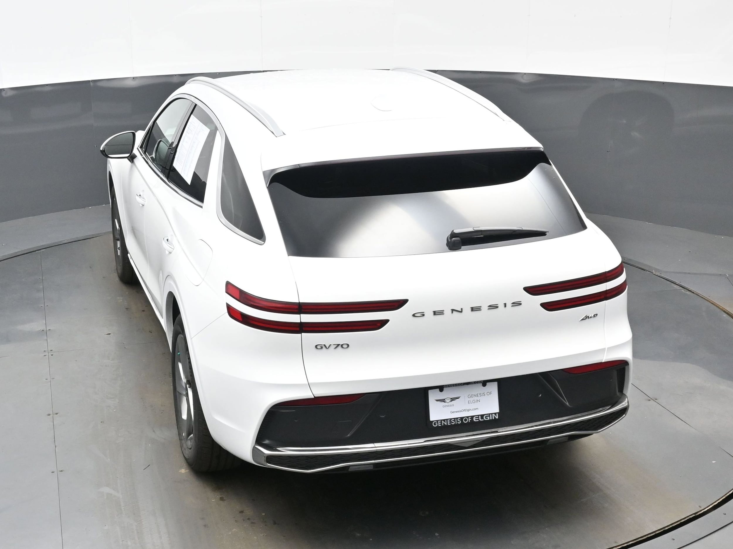 2026 GENESIS GV70 Standard - Photo 36