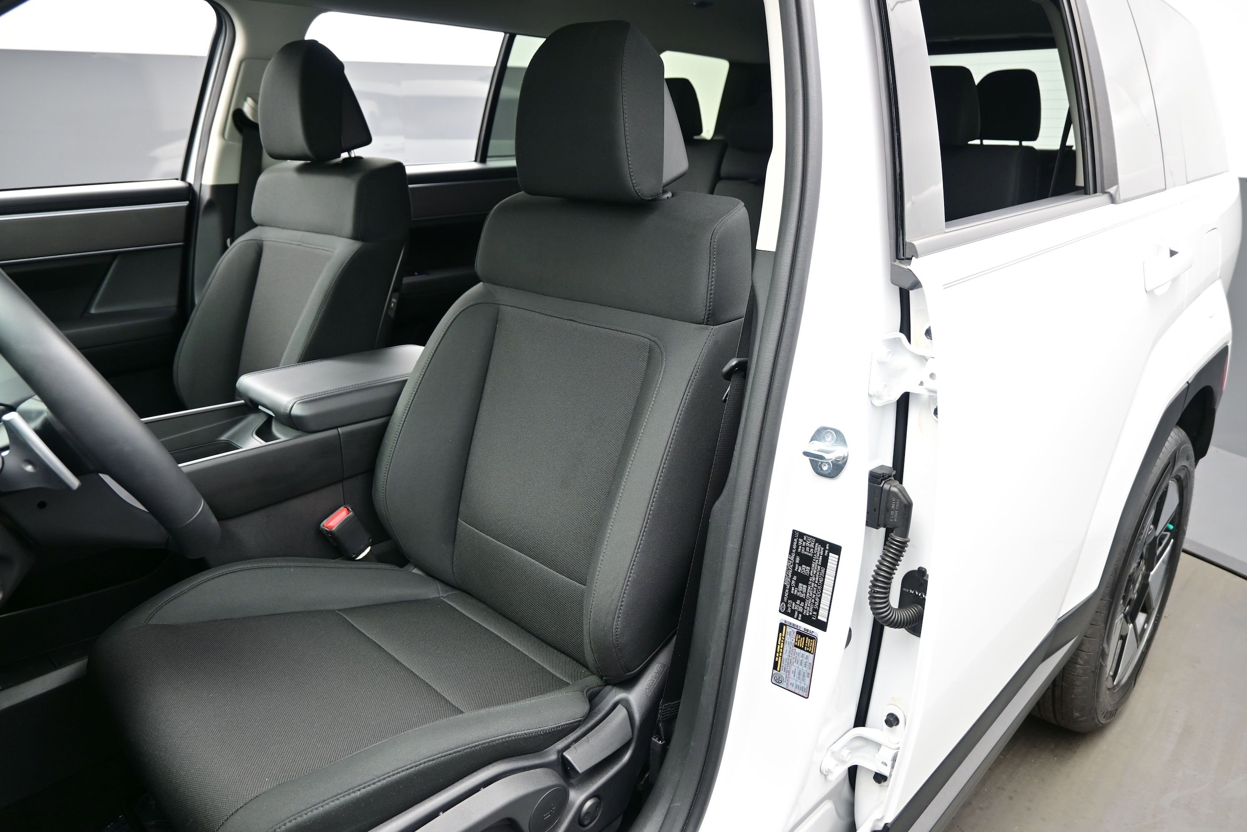 2026 Hyundai Santa Fe SE - Photo 11