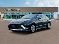 2025 Hyundai Sonata Hybrid Limited Sedan