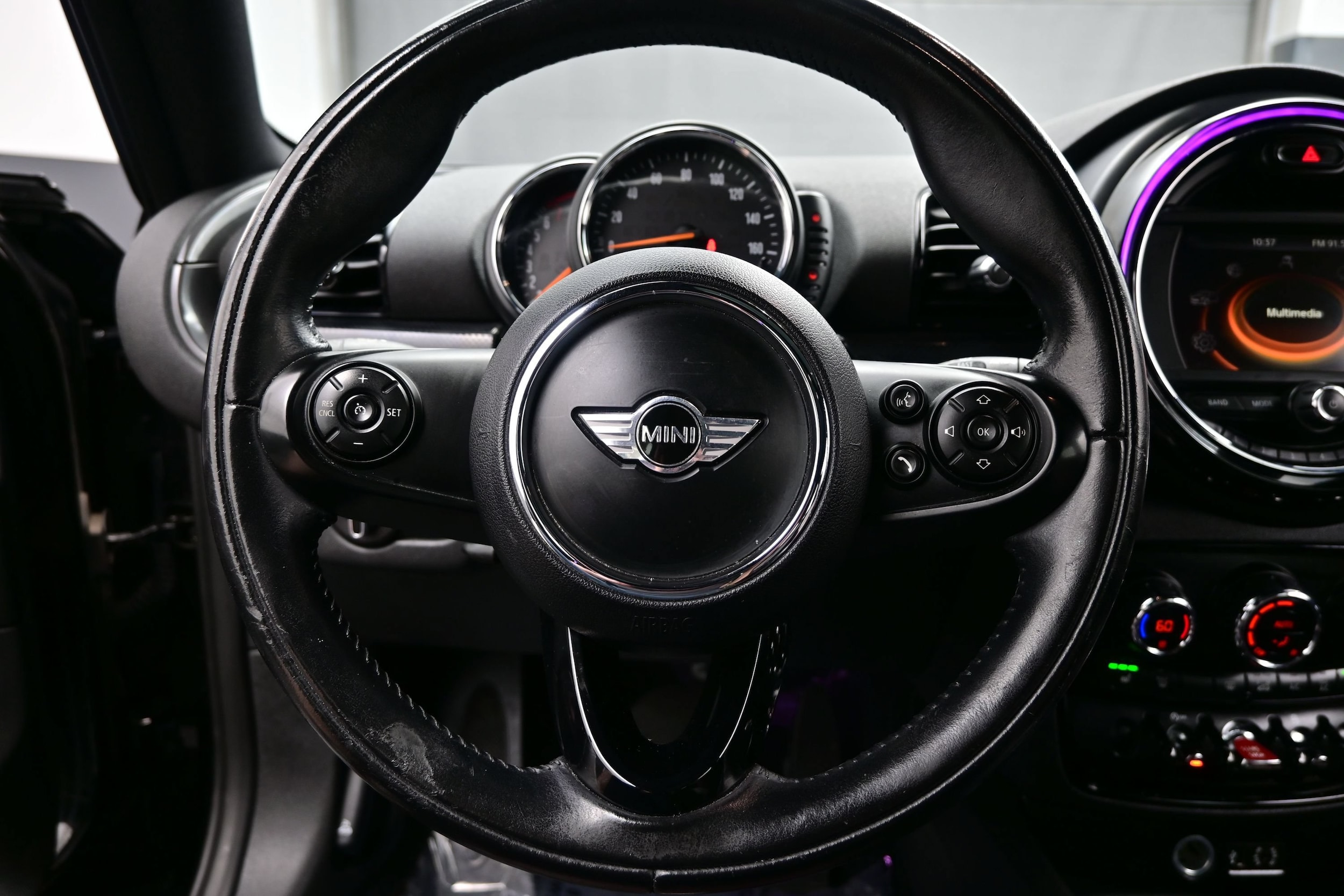 2017 MINI Clubman S - Photo 21