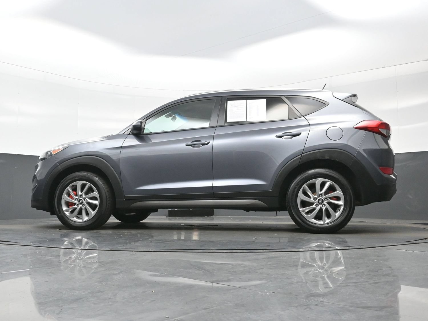 2016 Hyundai Tucson SE - Photo 25
