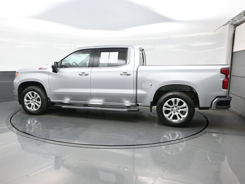Used 2022 Chevrolet Silverado 1500 LTZ Truck