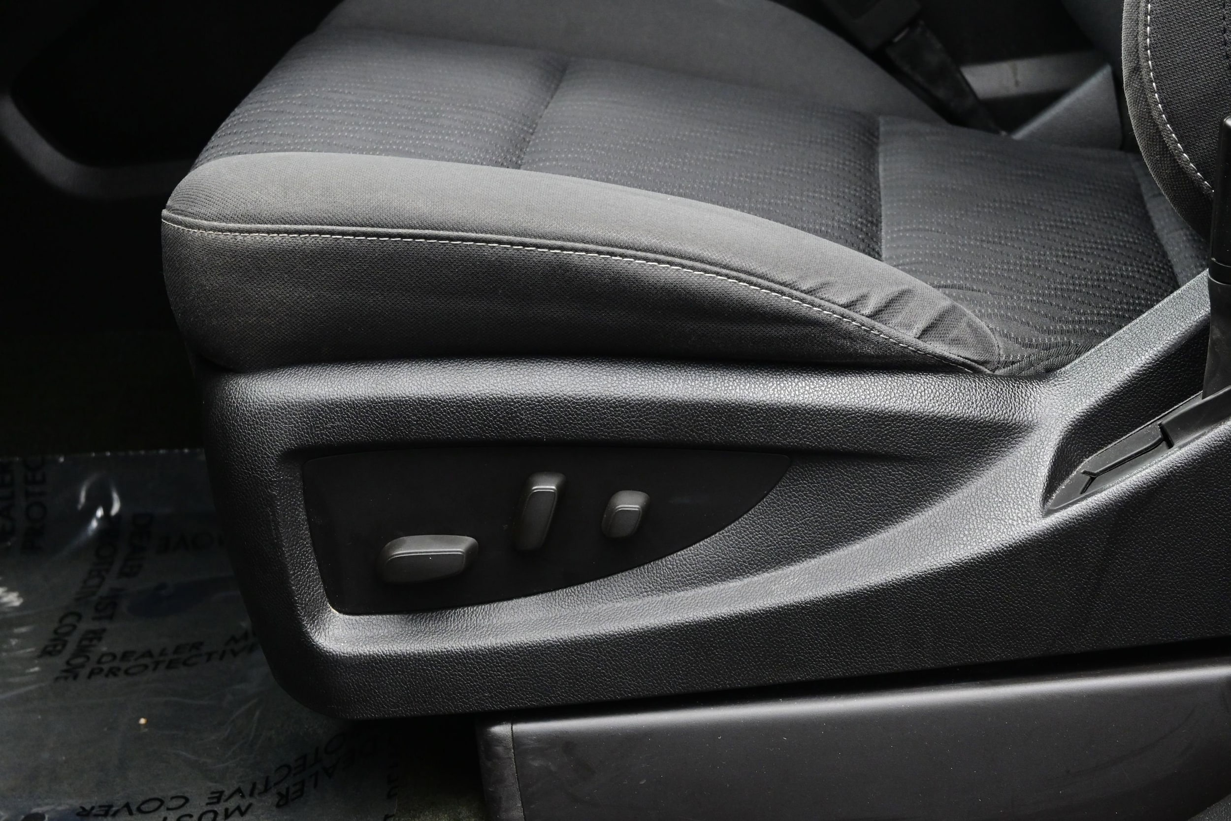 2015 GMC Yukon SLE - Photo 11