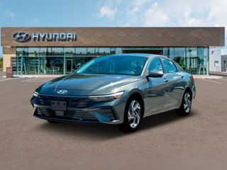 2025 Hyundai Elantra Limited Sedan