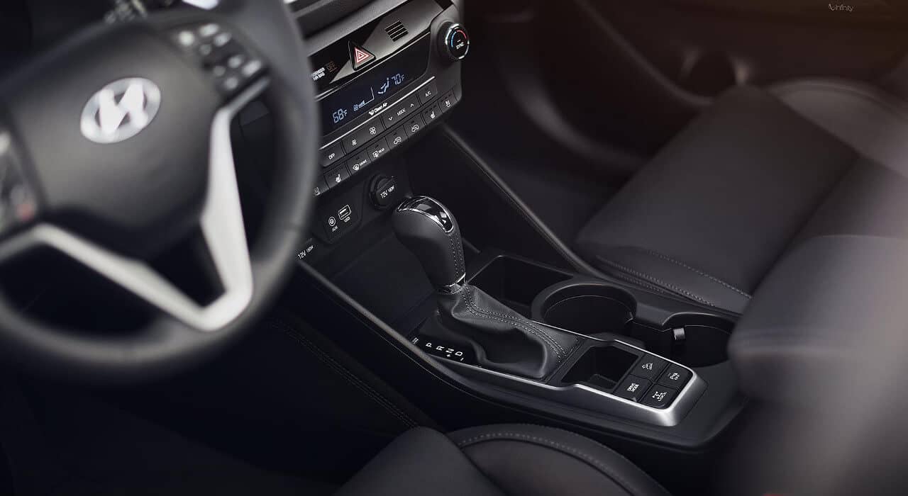 2018 Hyundai Tucson shift knob