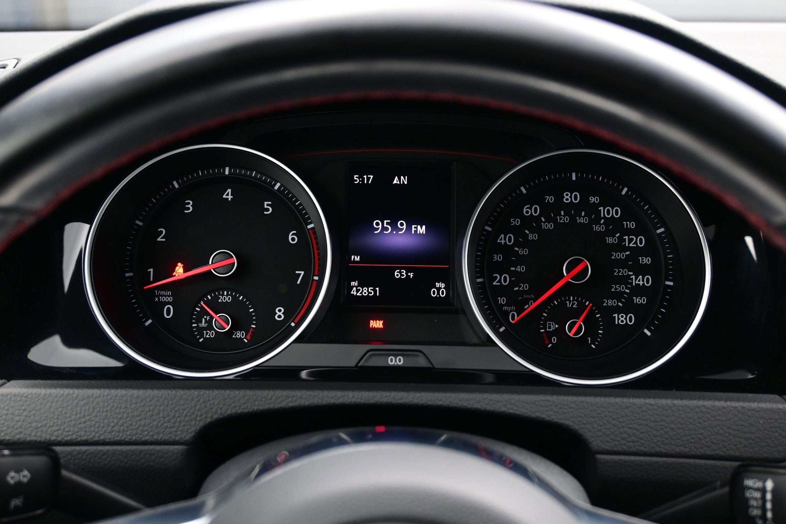 2018 Volkswagen Golf GTI SE - Photo 24