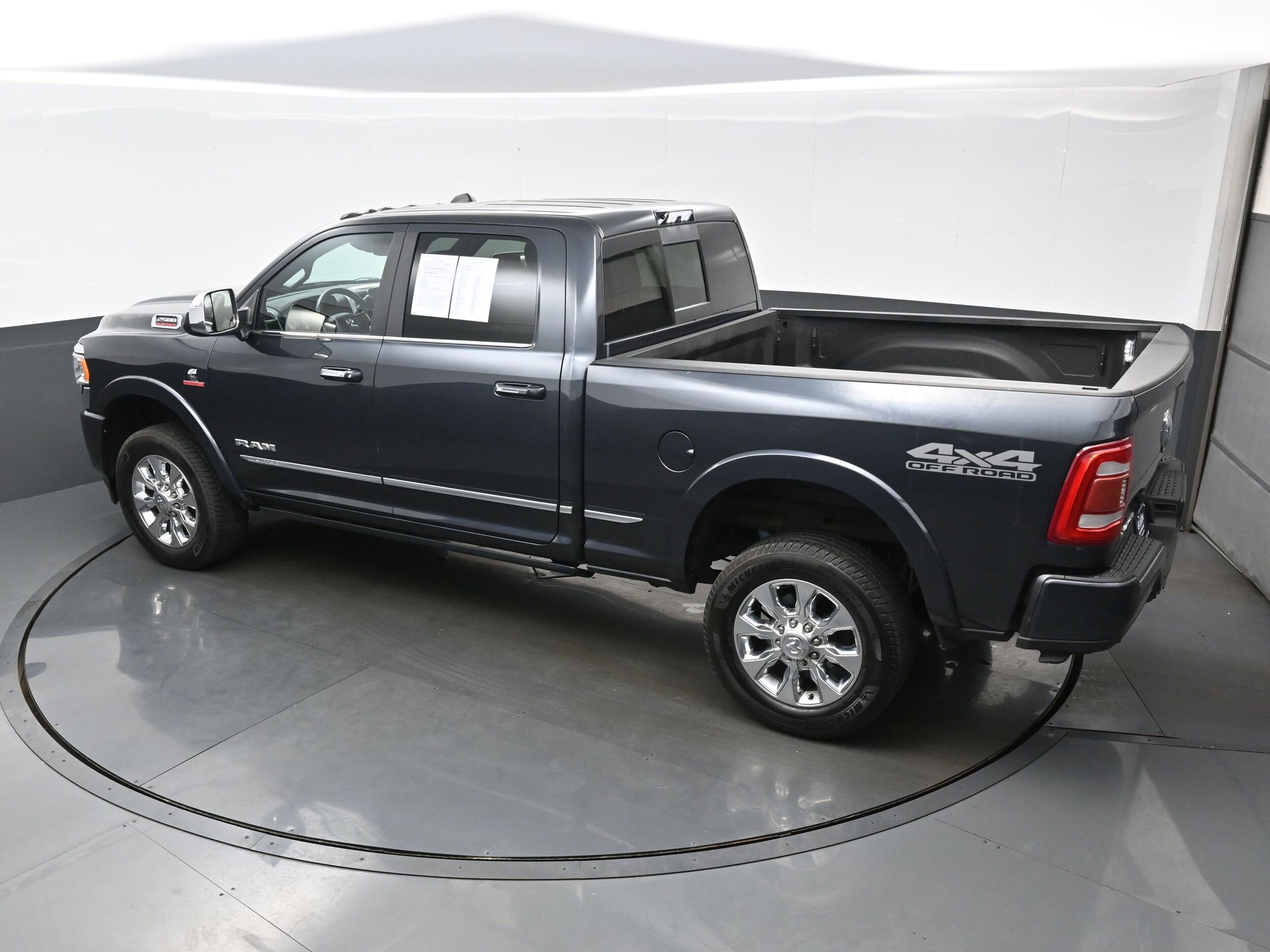 2019 RAM Ram 2500 Pickup Laramie Limited - Photo 35