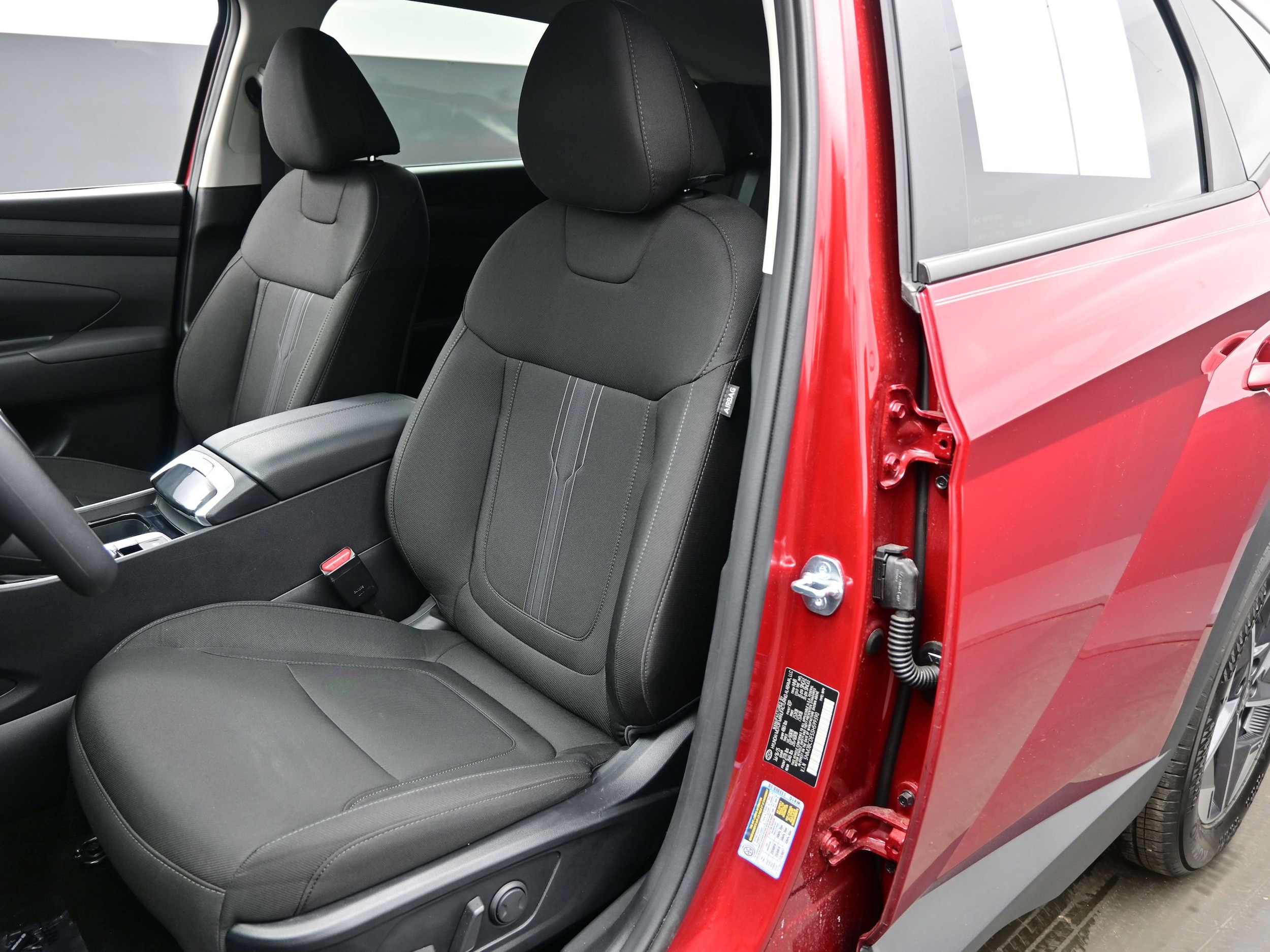2025 Hyundai Tucson SEL - Photo 12