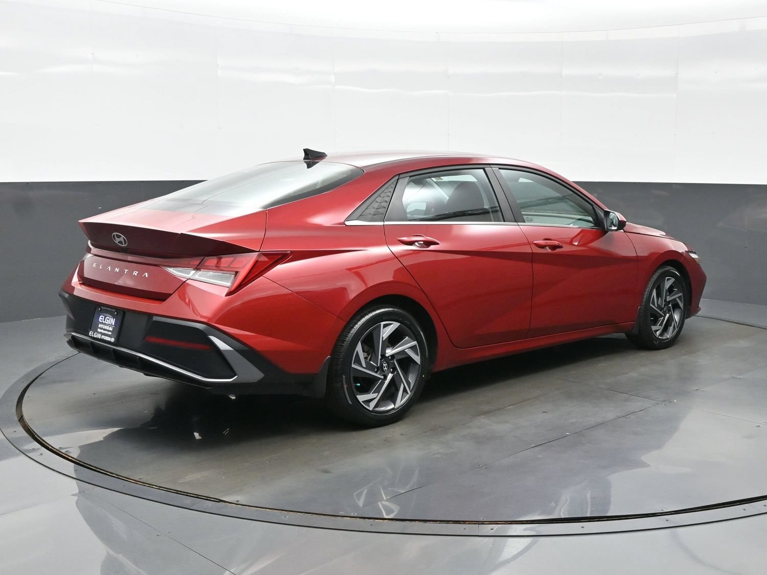 2024 Hyundai Elantra SEL - Photo 5