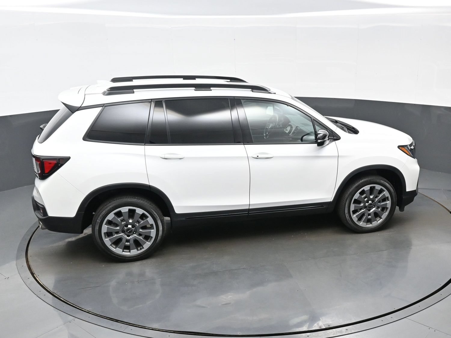 2024 Honda Passport Black Edition - Photo 42