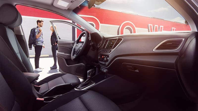 2018 Hyundai Accent Gallery 4