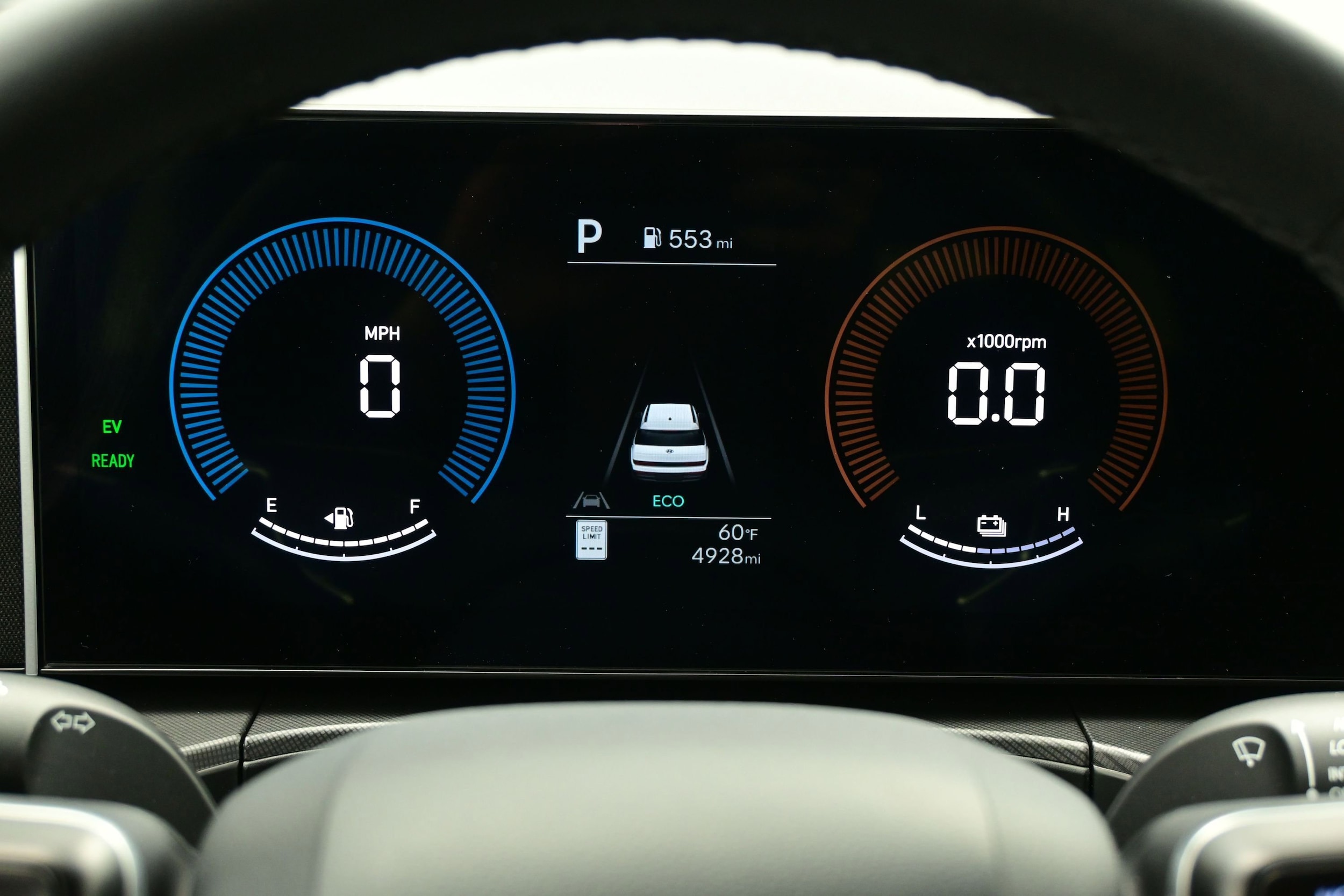 2026 Hyundai Santa Fe SE - Photo 23