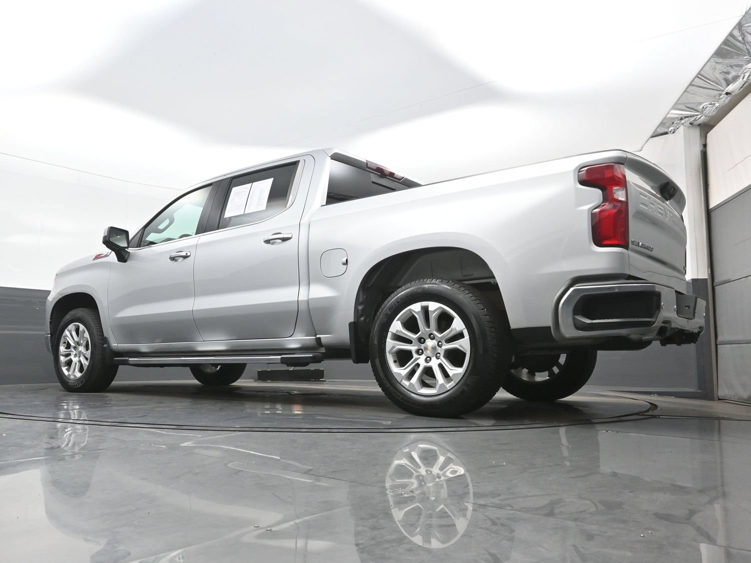 2022 Chevrolet Silverado 1500 LTZ - Photo 30