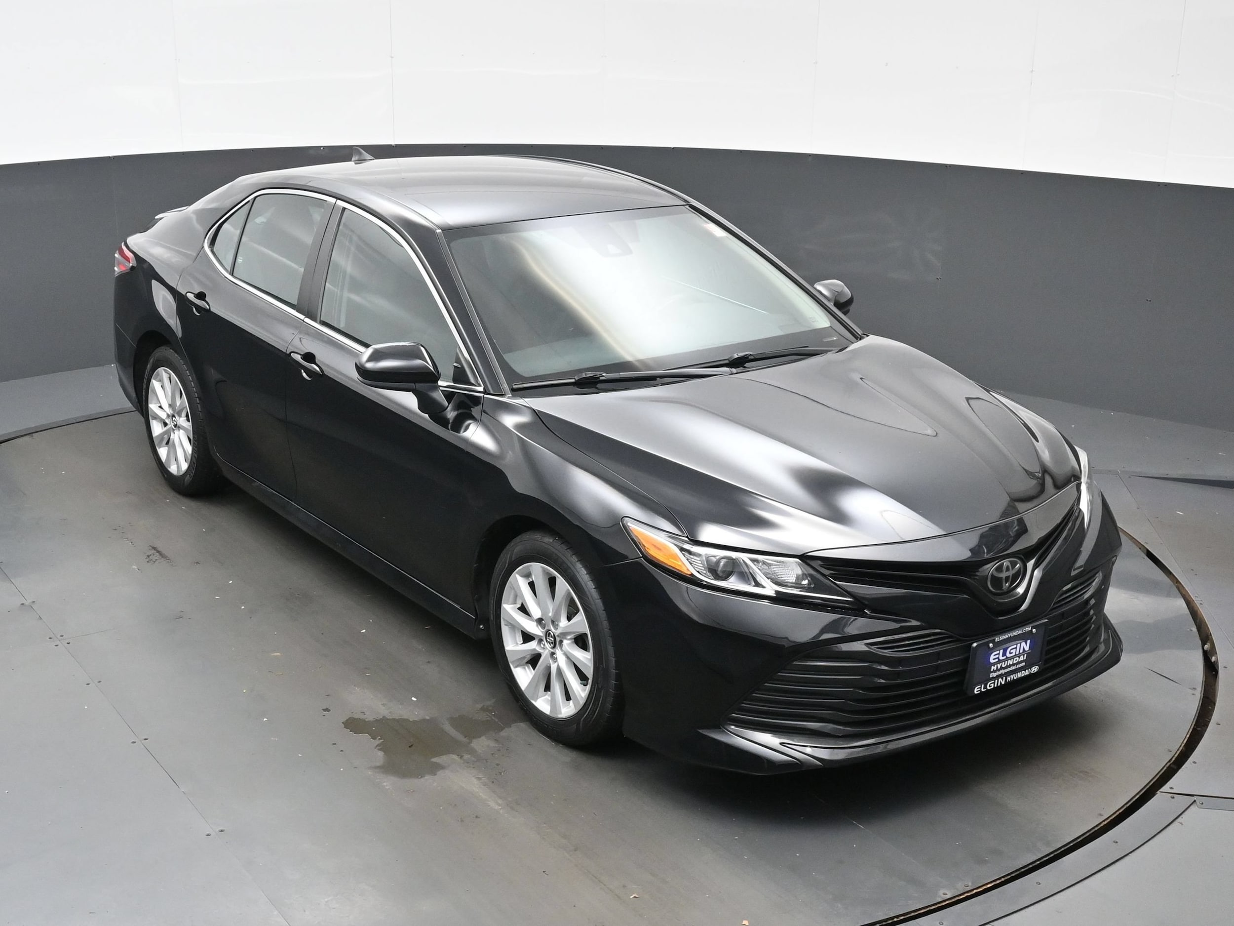 2020 Toyota Camry LE - Photo 38