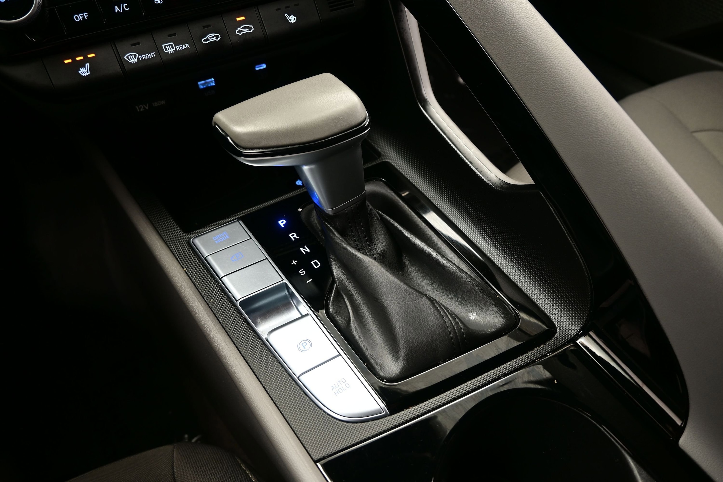 2024 Hyundai Elantra SEL - Photo 21