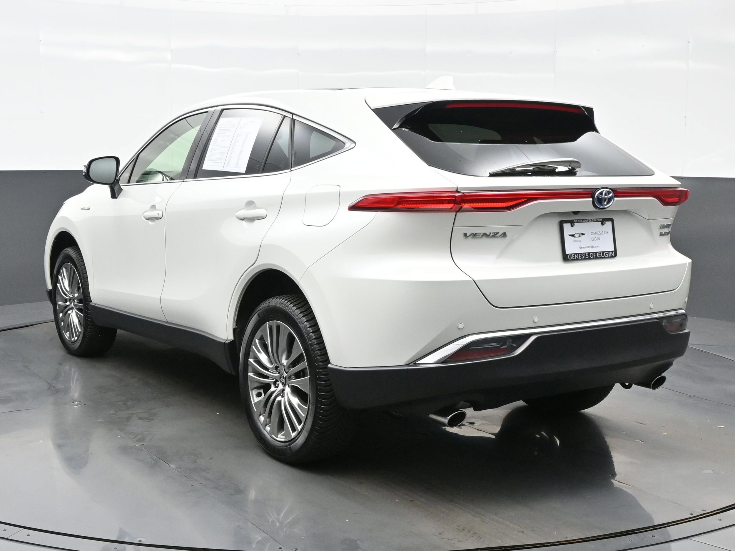 2021 Toyota Venza Limited photo 4