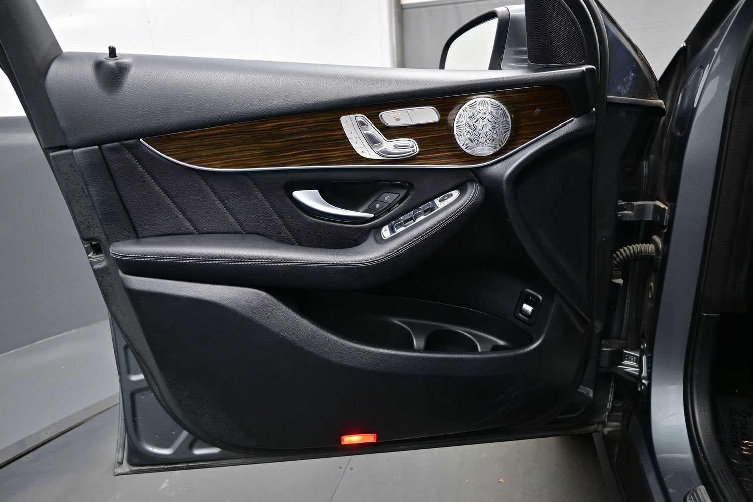 2019 Mercedes-Benz GLC GLC300 - Photo 9
