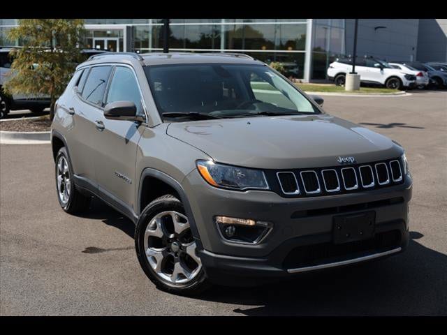 Used 2020 Jeep Compass Limited with VIN 3C4NJDCBXLT111637 for sale in Elgin, IL