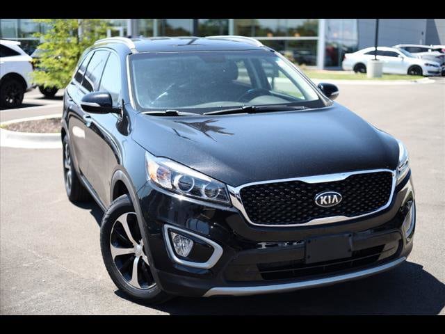 Used 2018 Kia Sorento EX with VIN 5XYPH4A59JG408968 for sale in Elgin, IL