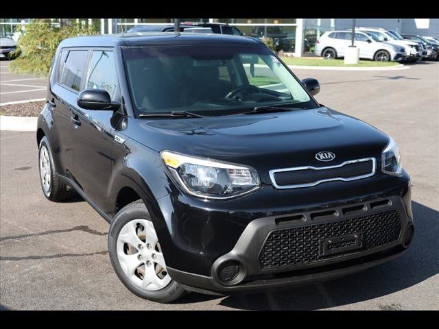 Used 2015 Kia Soul Base with VIN KNDJN2A29F7185005 for sale in Elgin, IL