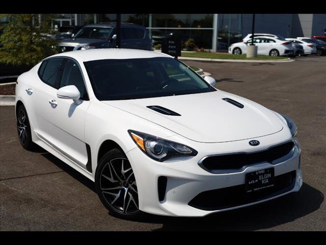 Certified 2019 Kia Stinger Stinger with VIN KNAE15LAXK6067772 for sale in Elgin, IL