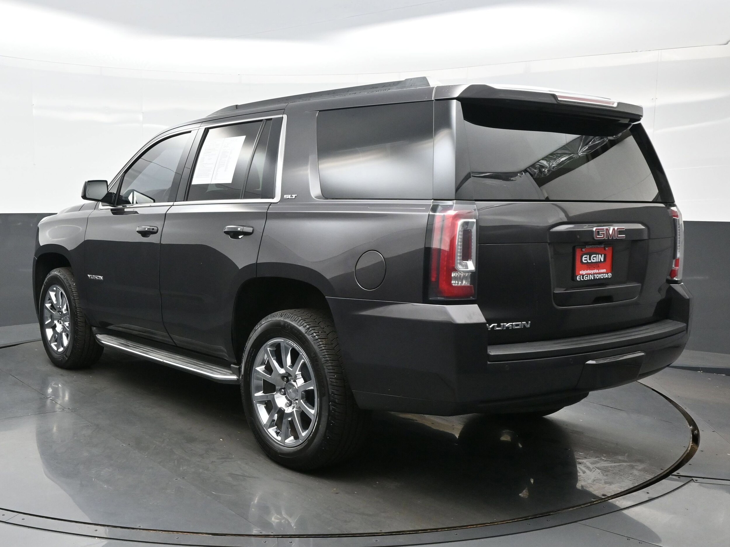 2015 Gmc Yukon SLT photo 4