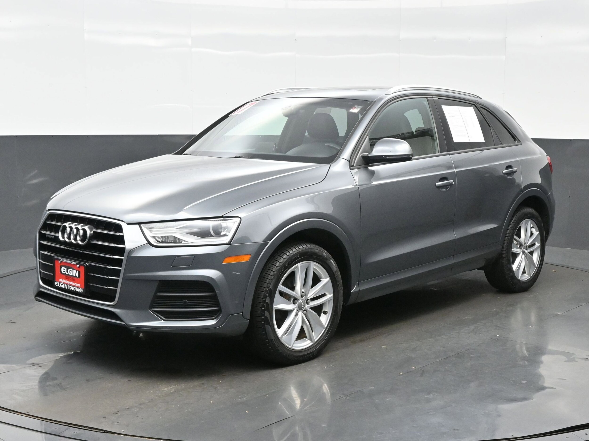 2017 Audi Q3 Premium photo 2
