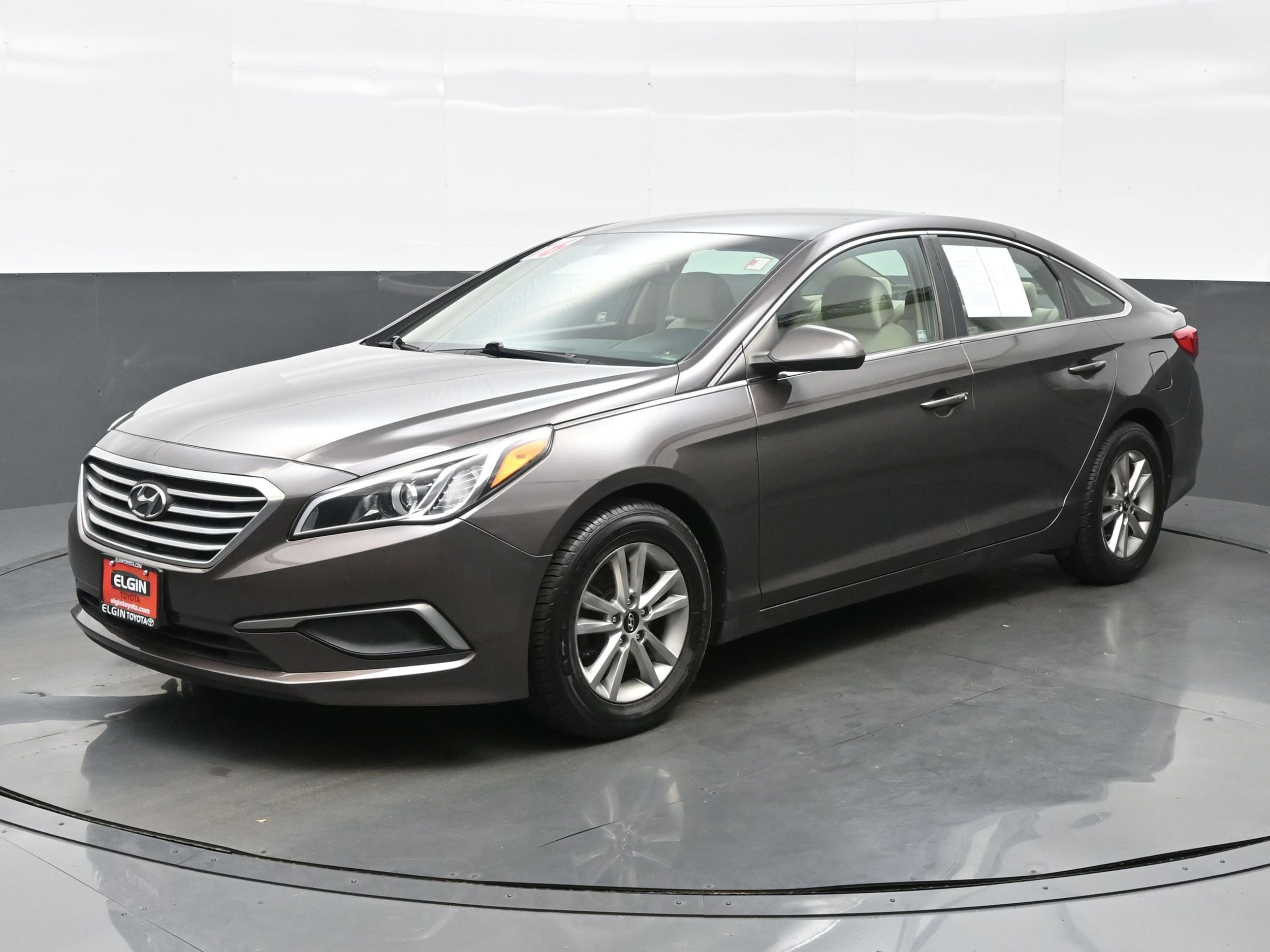 Used 2016 Hyundai Sonata SE with VIN 5NPE24AF8GH383502 for sale in Streamwood, IL