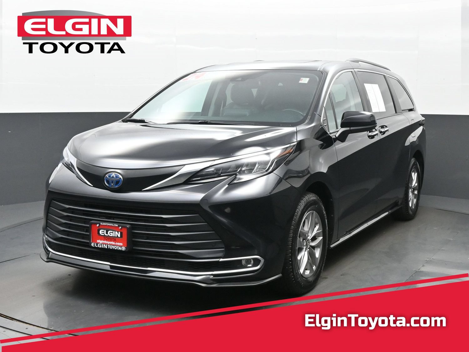 2024 Toyota Sienna Van Passenger Van 