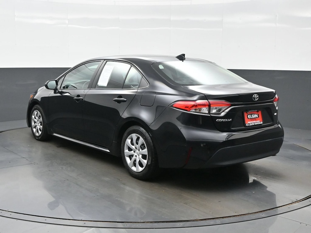 Used 2024 Toyota Corolla LE Sedan