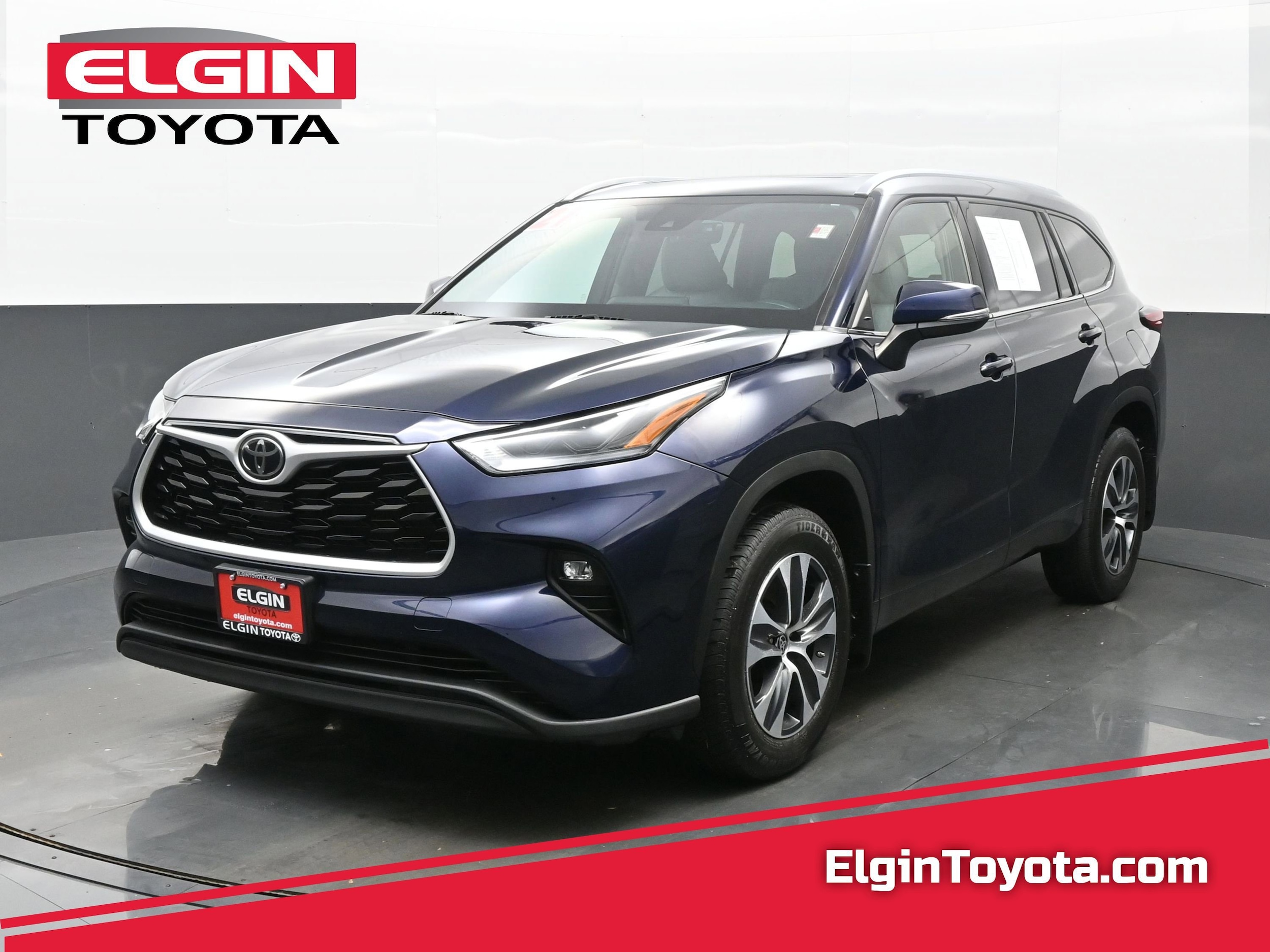 2021 Toyota Highlander XLE's photo