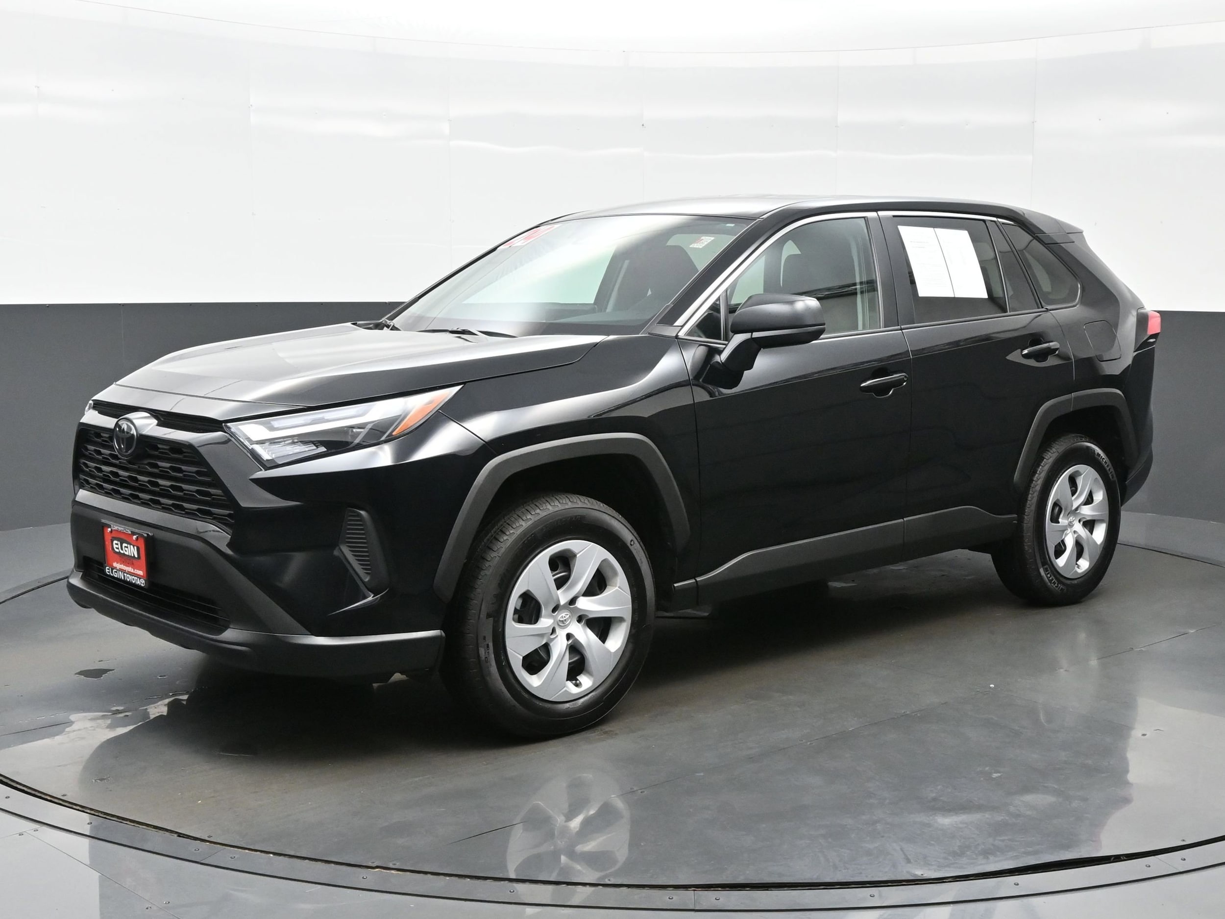 Used 2024 Toyota RAV4 LE with VIN 2T3F1RFV5RC464362 for sale in Streamwood, IL