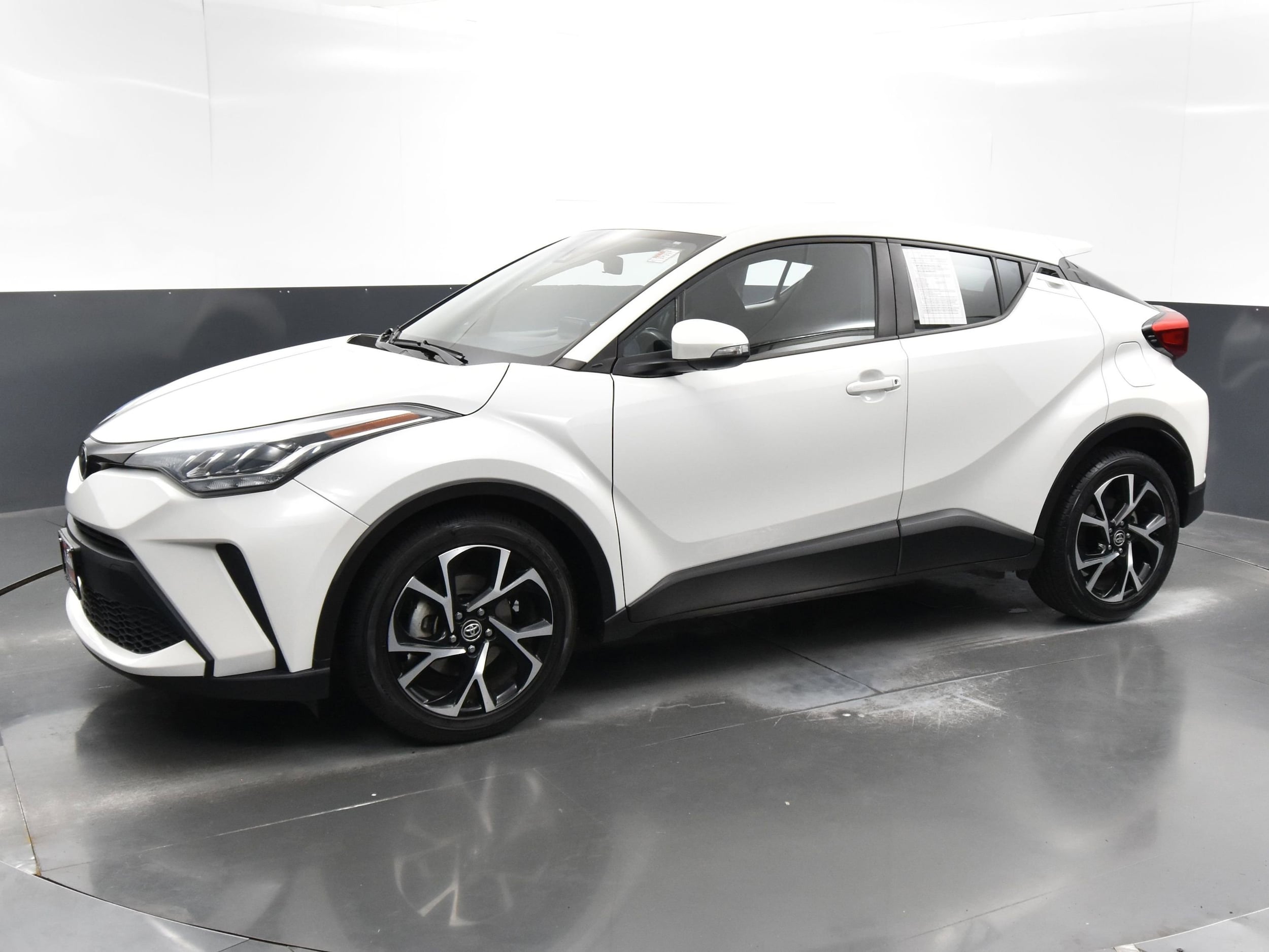 Used 2020 Toyota C-HR XLE with VIN NMTKHMBX0LR114003 for sale in Streamwood, IL