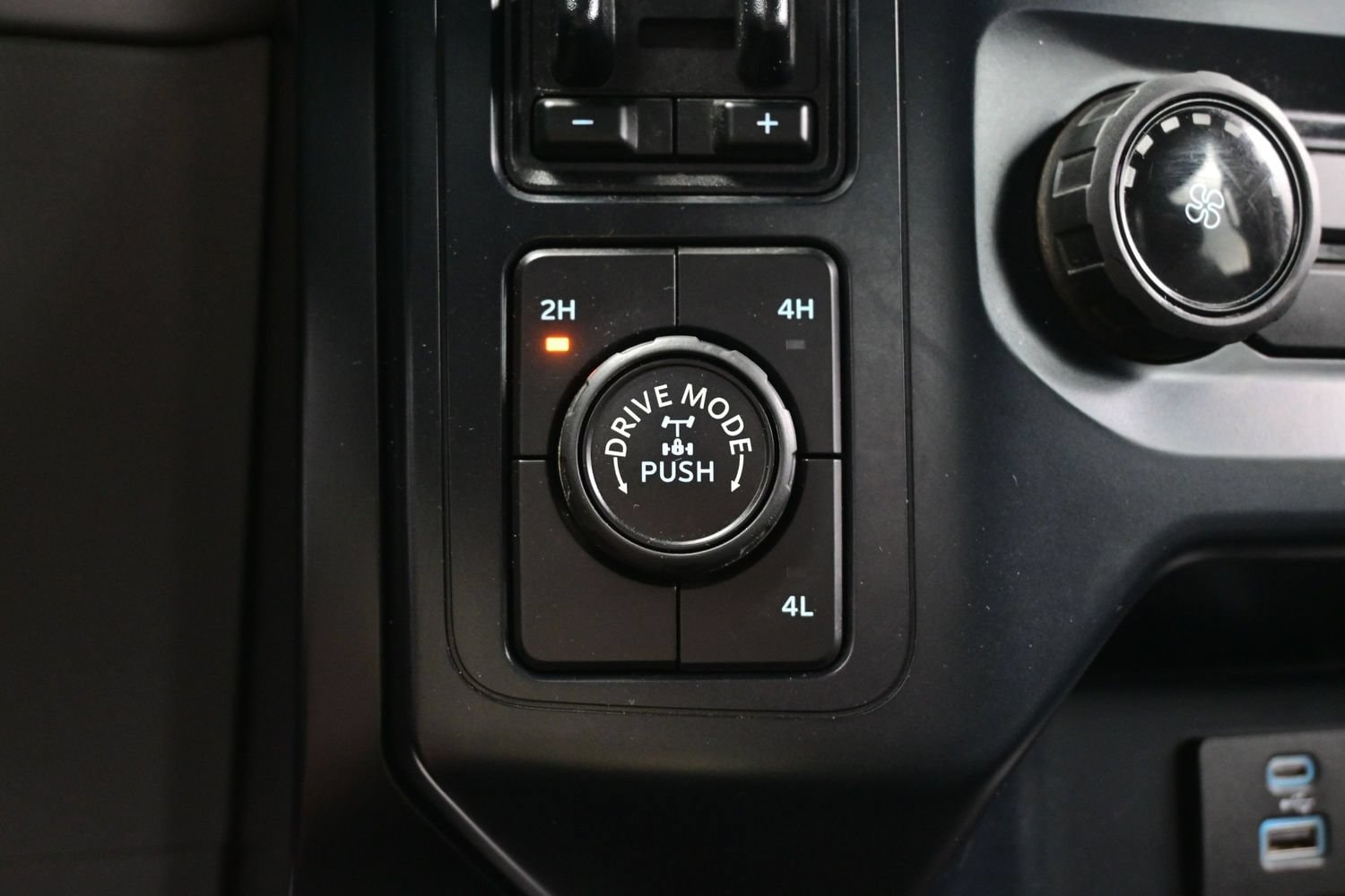 2023 Ford F-150 XL - Photo 19