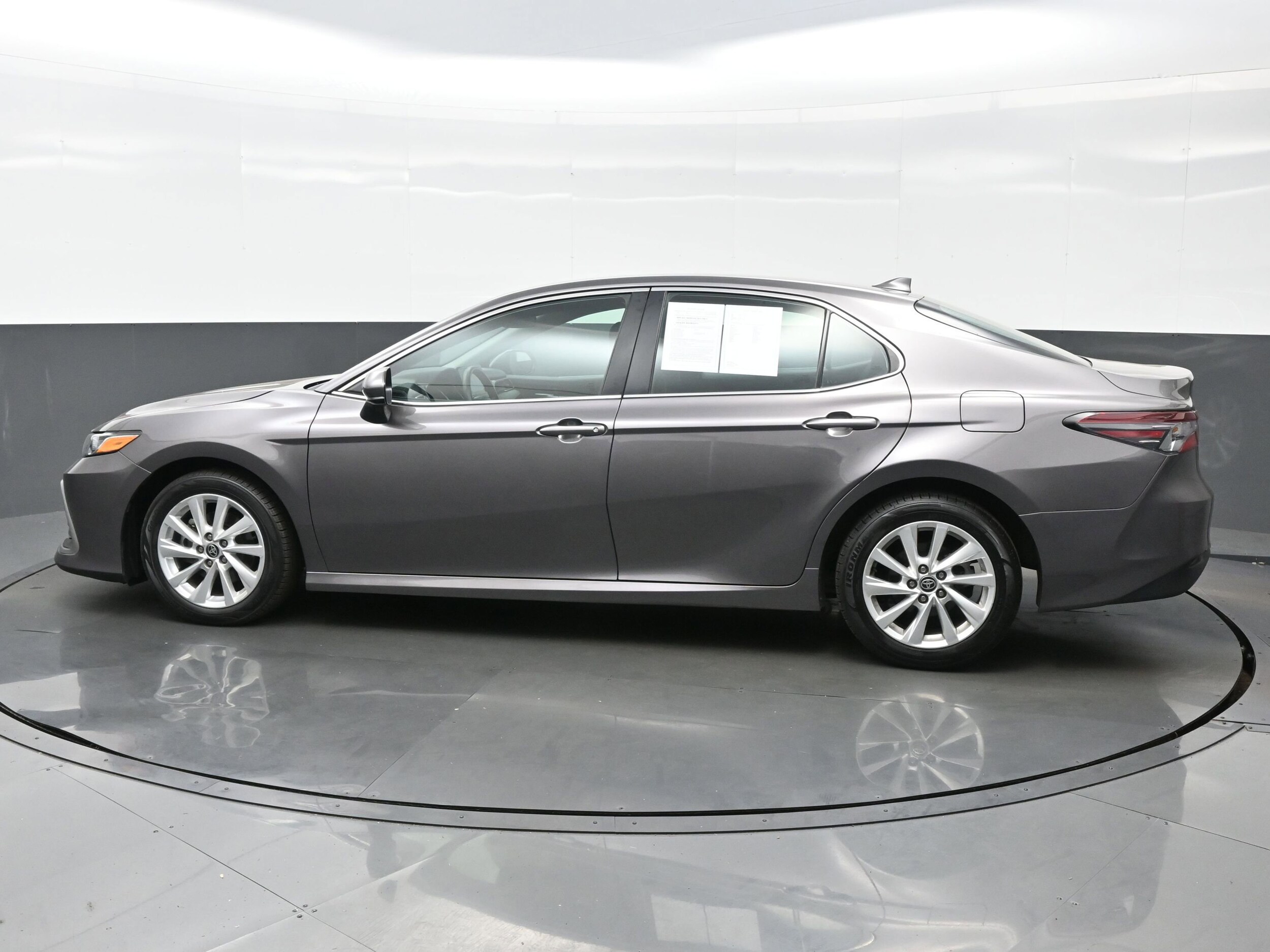 2024 Toyota Camry LE photo 3