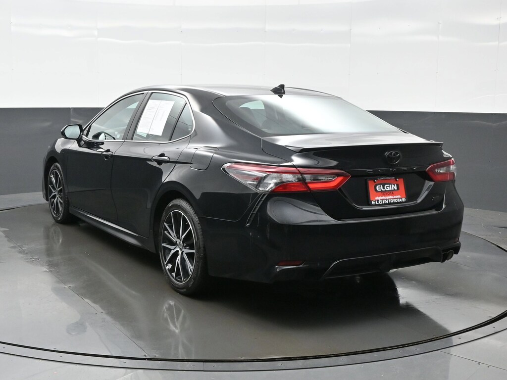 Used 2024 Toyota Camry SE Sedan