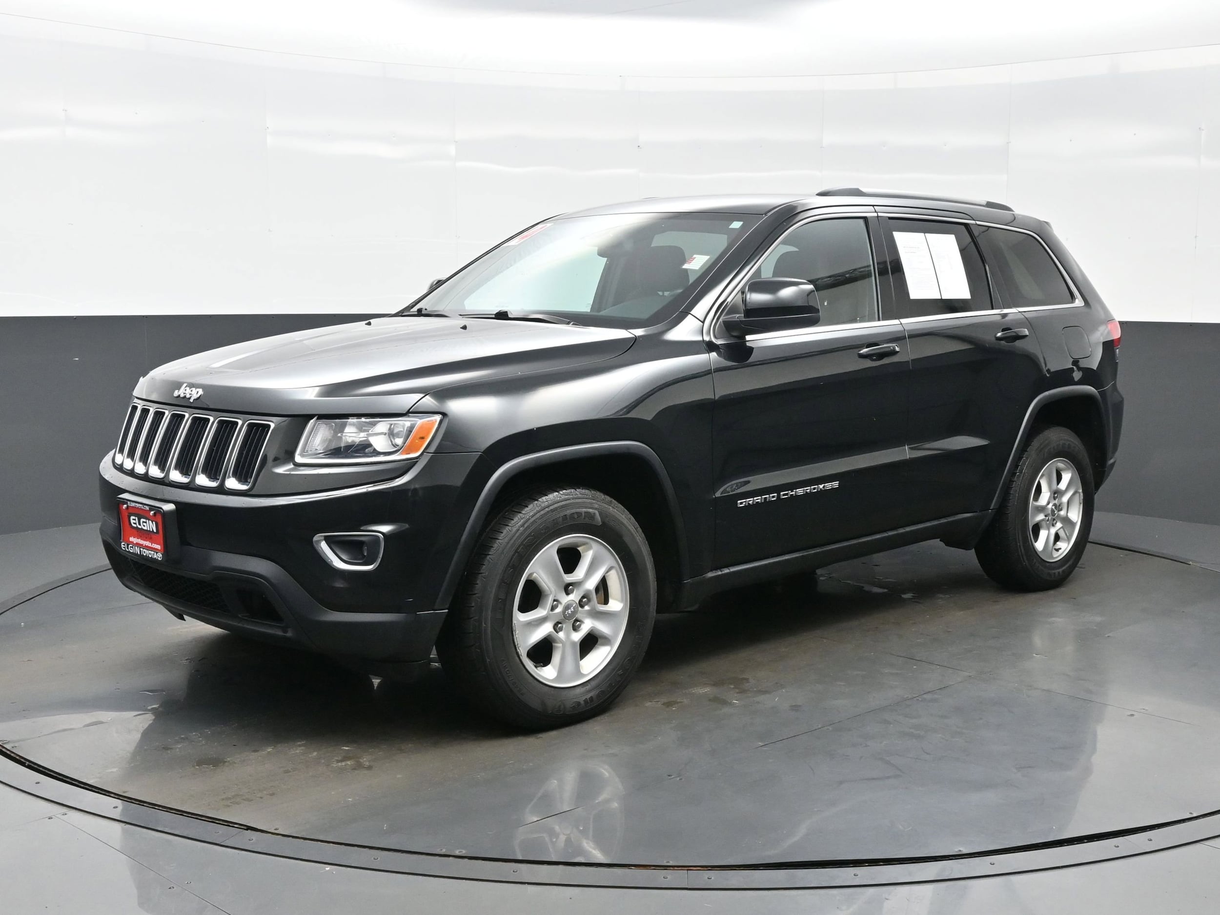 Used 2014 Jeep Grand Cherokee Laredo with VIN 1C4RJFAG6EC132298 for sale in Streamwood, IL