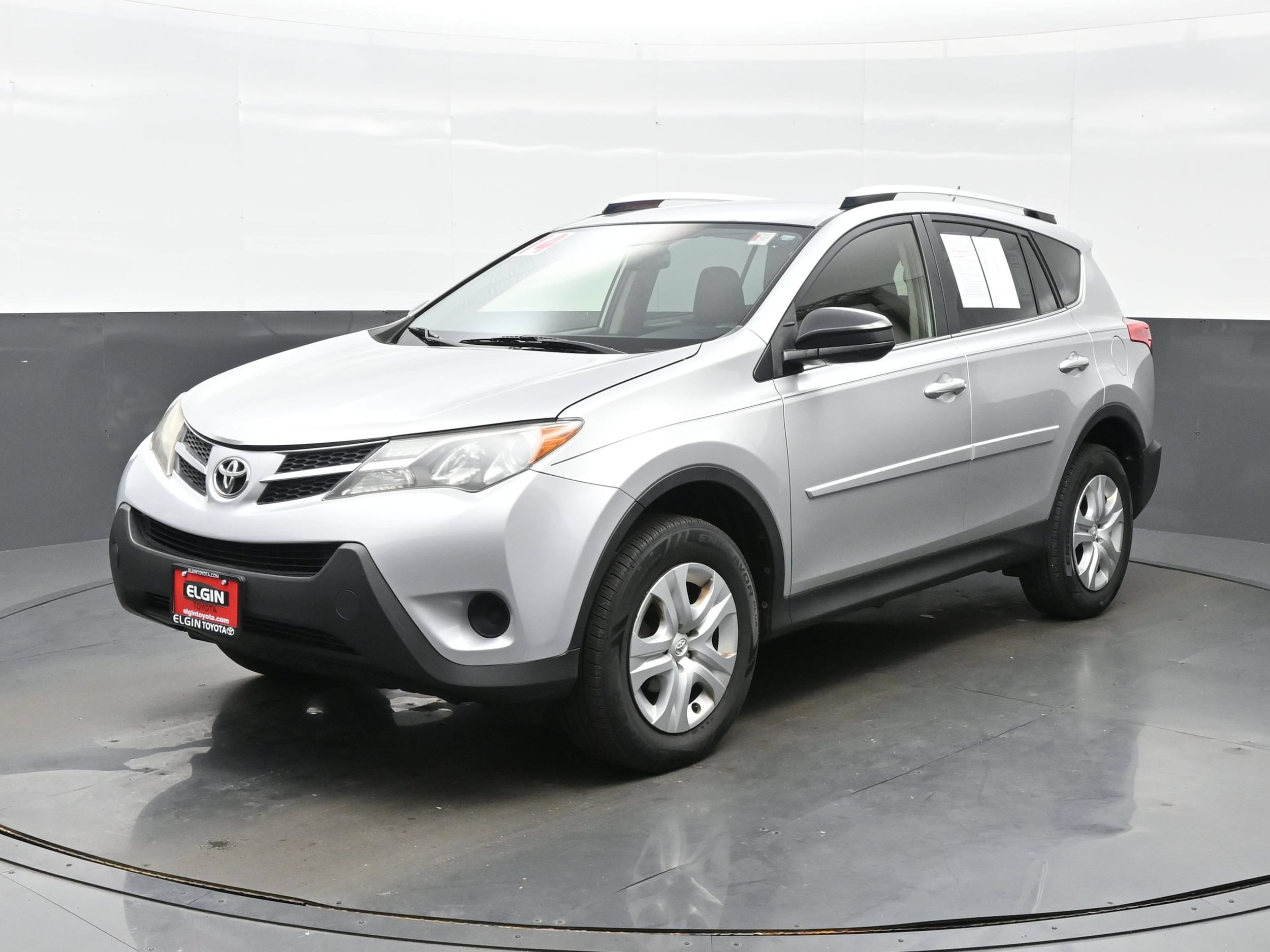 Used 2014 Toyota RAV4 LE with VIN JTMBFREV9EJ011791 for sale in Streamwood, IL