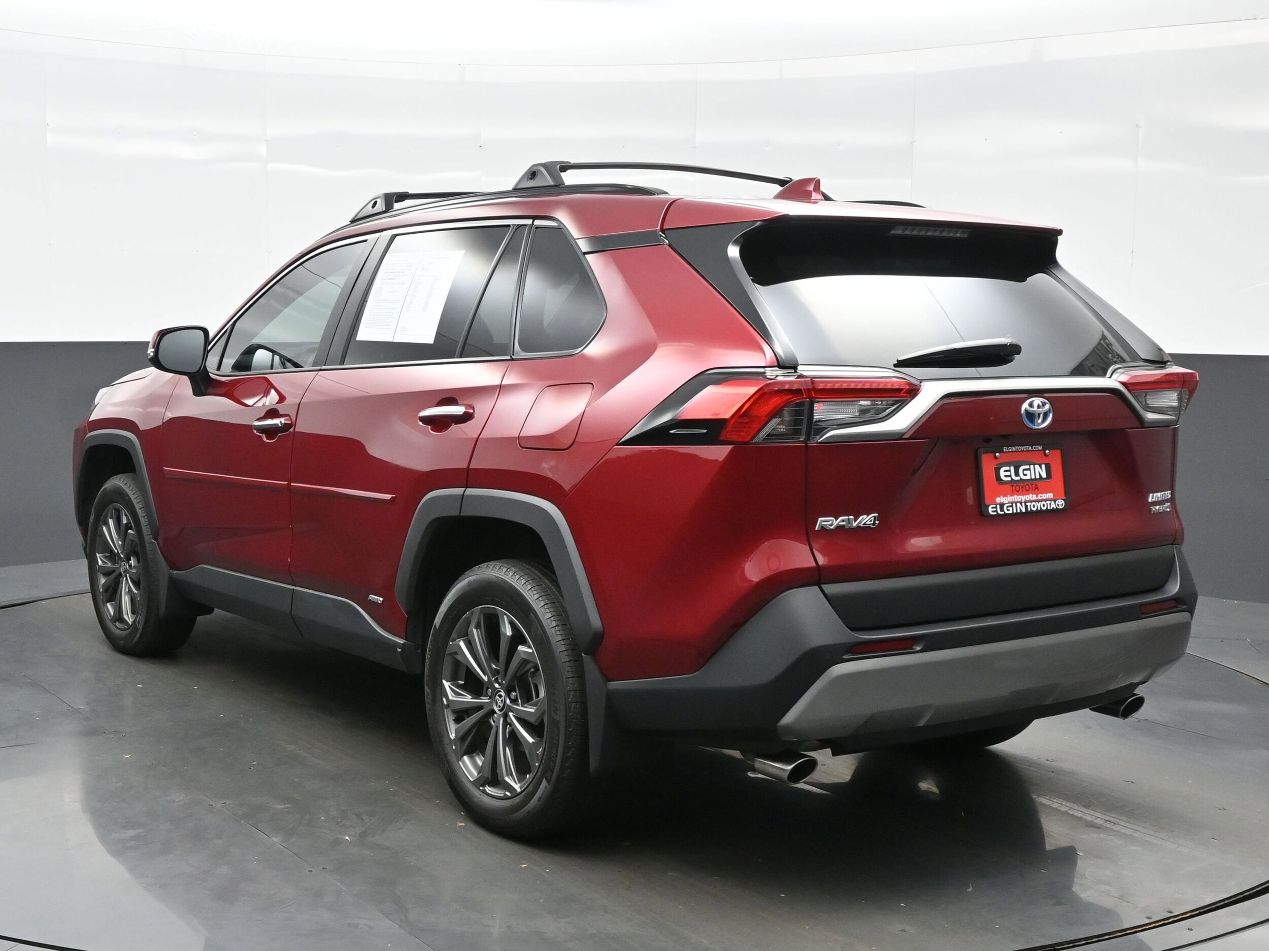 2024 Toyota RAV4 Hybrid Limited photo 4