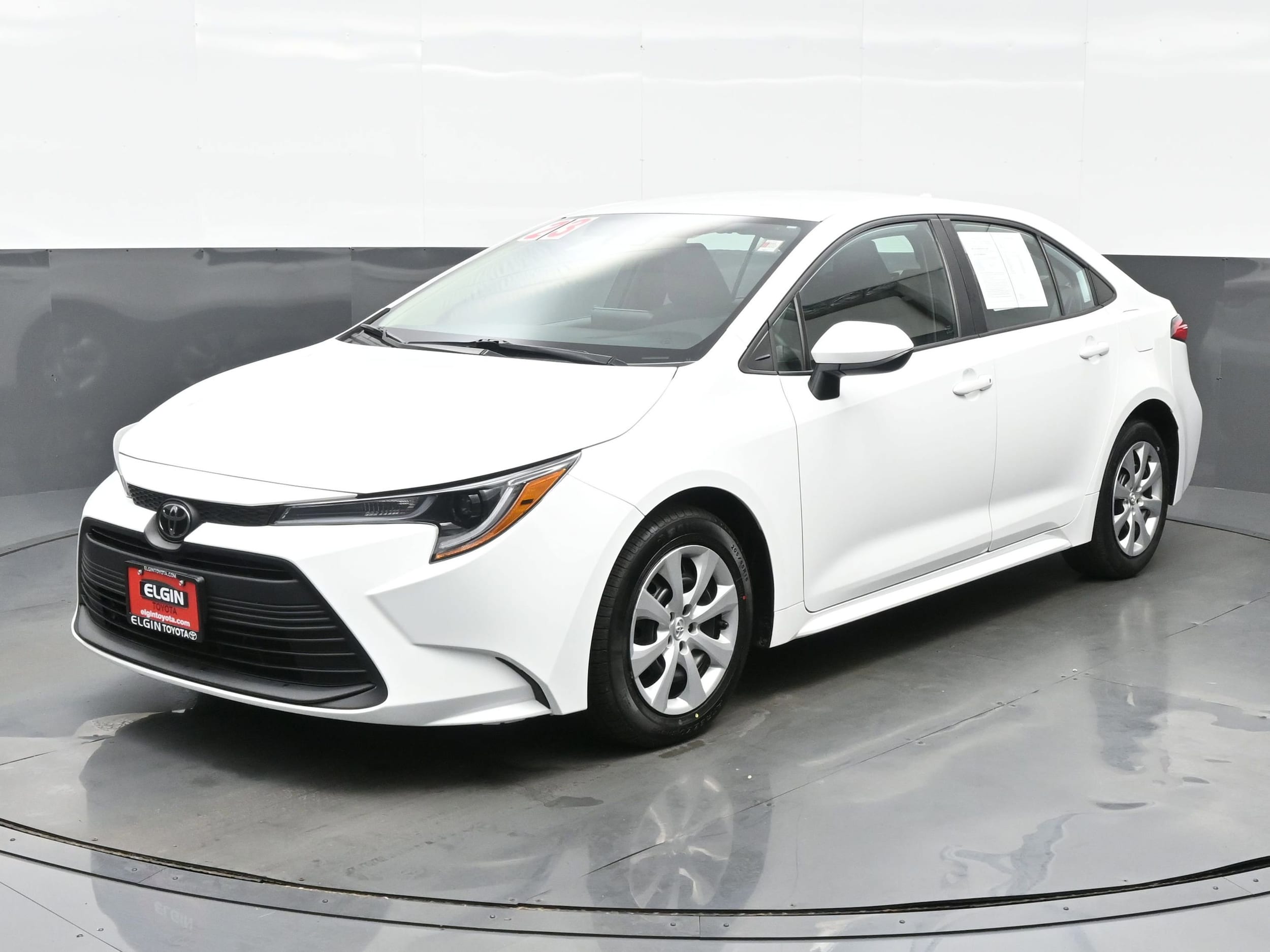 Used 2023 Toyota Corolla LE with VIN 5YFB4MDE3PP024335 for sale in Streamwood, IL
