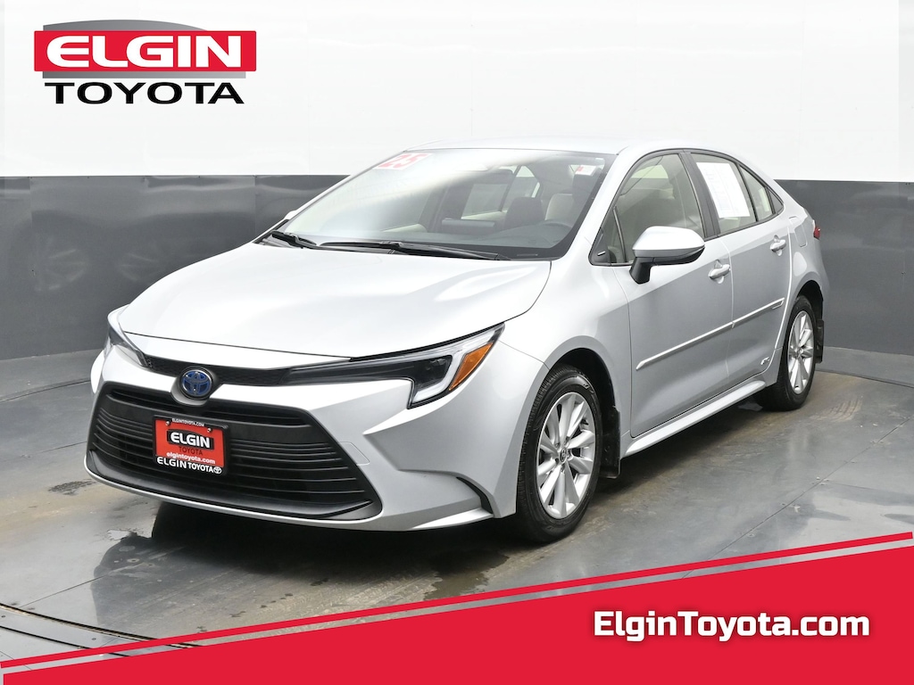 Used 2025 Toyota Corolla Hybrid LE Sedan