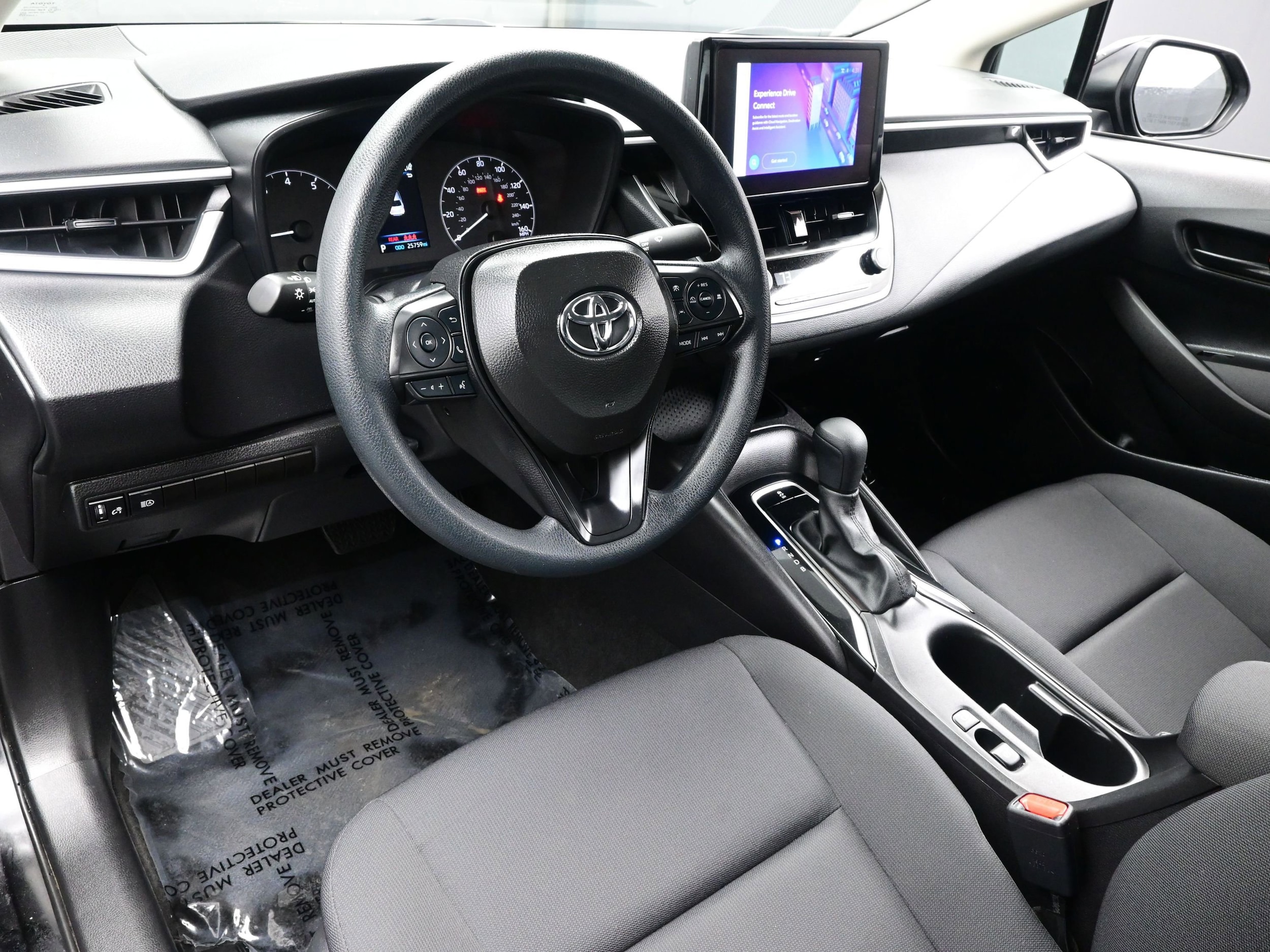 2025 Toyota Corolla LE - Photo 12